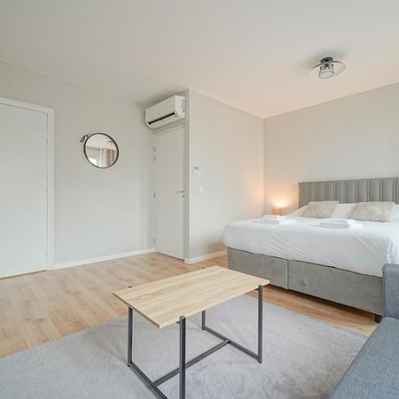 Trianon Saint Ouen Hotell Exteriör bild