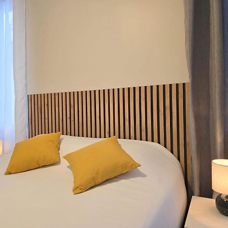 Trianon Saint Ouen Hotell Exteriör bild